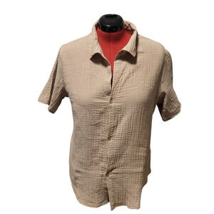 New without tags Kona Sol button down, size small